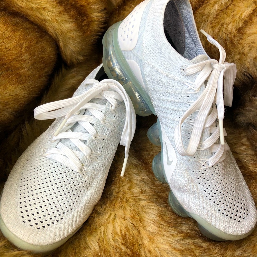 Nike Vapormax Air. White. 7.5M